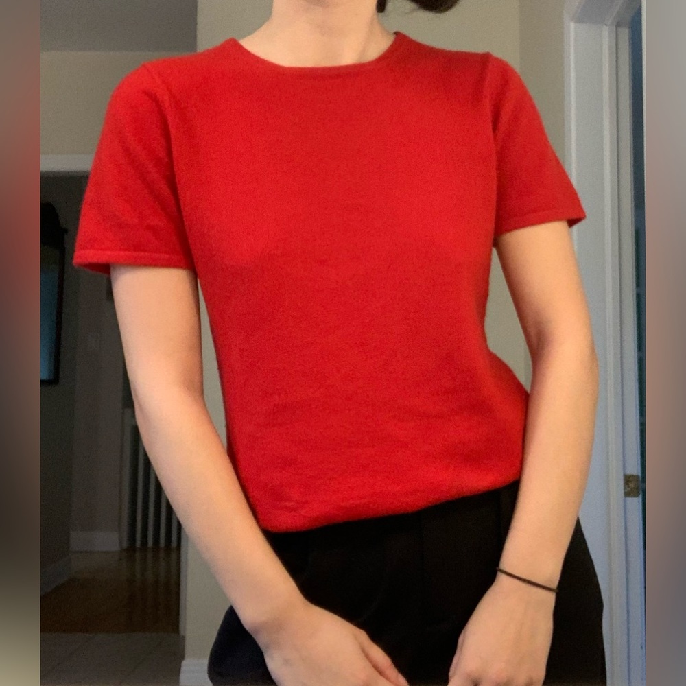 COPY - Les Ailes De La Mode Cashmere Red Short Sleeve Top